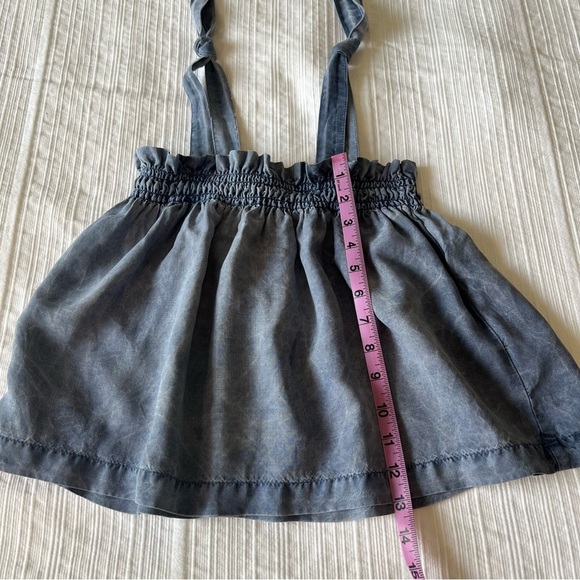 2/$30 Anthropologie Cloth and Stone Blue Smocked Sleeveless Crop Top - Picture 7 of 13